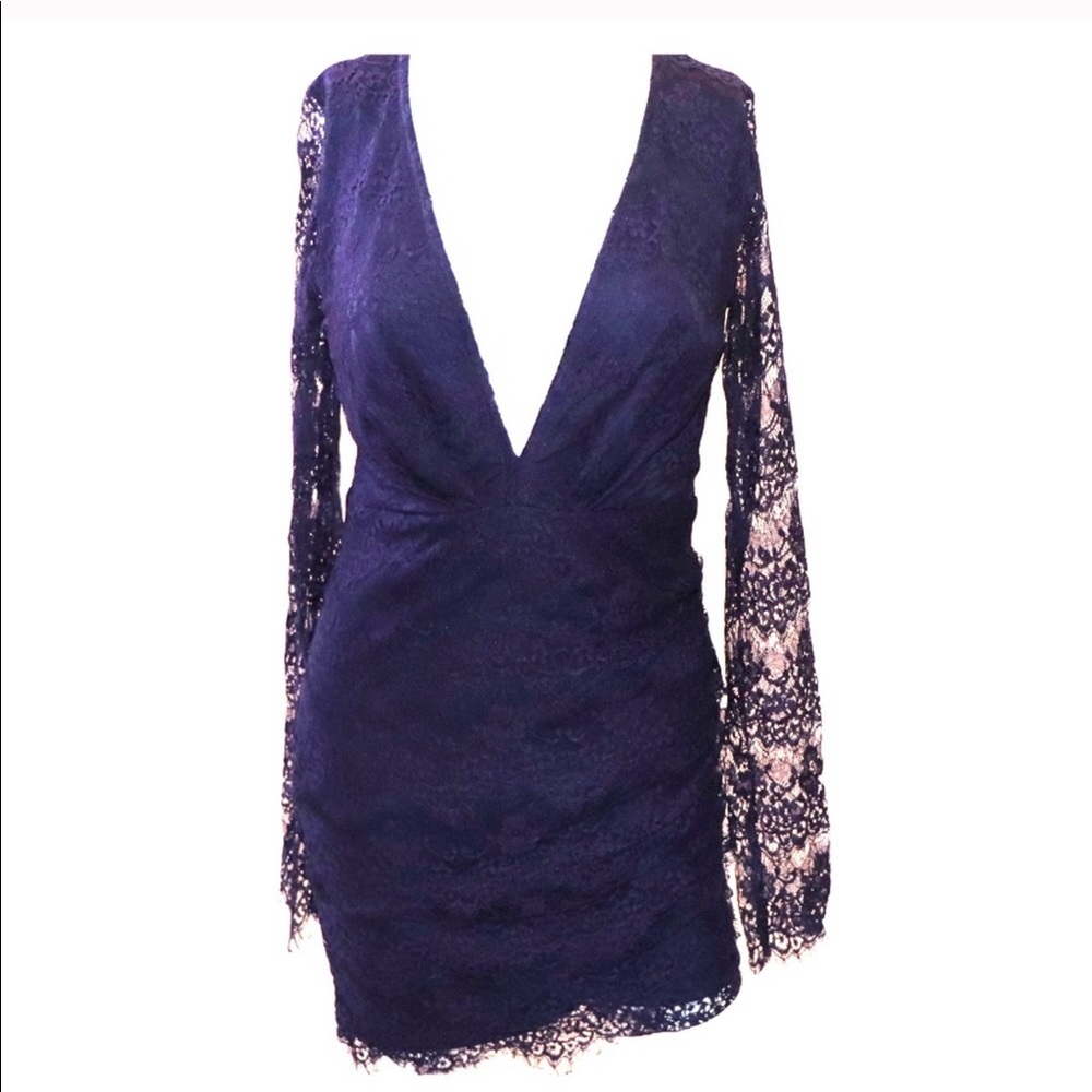Windsor lace medium never worn